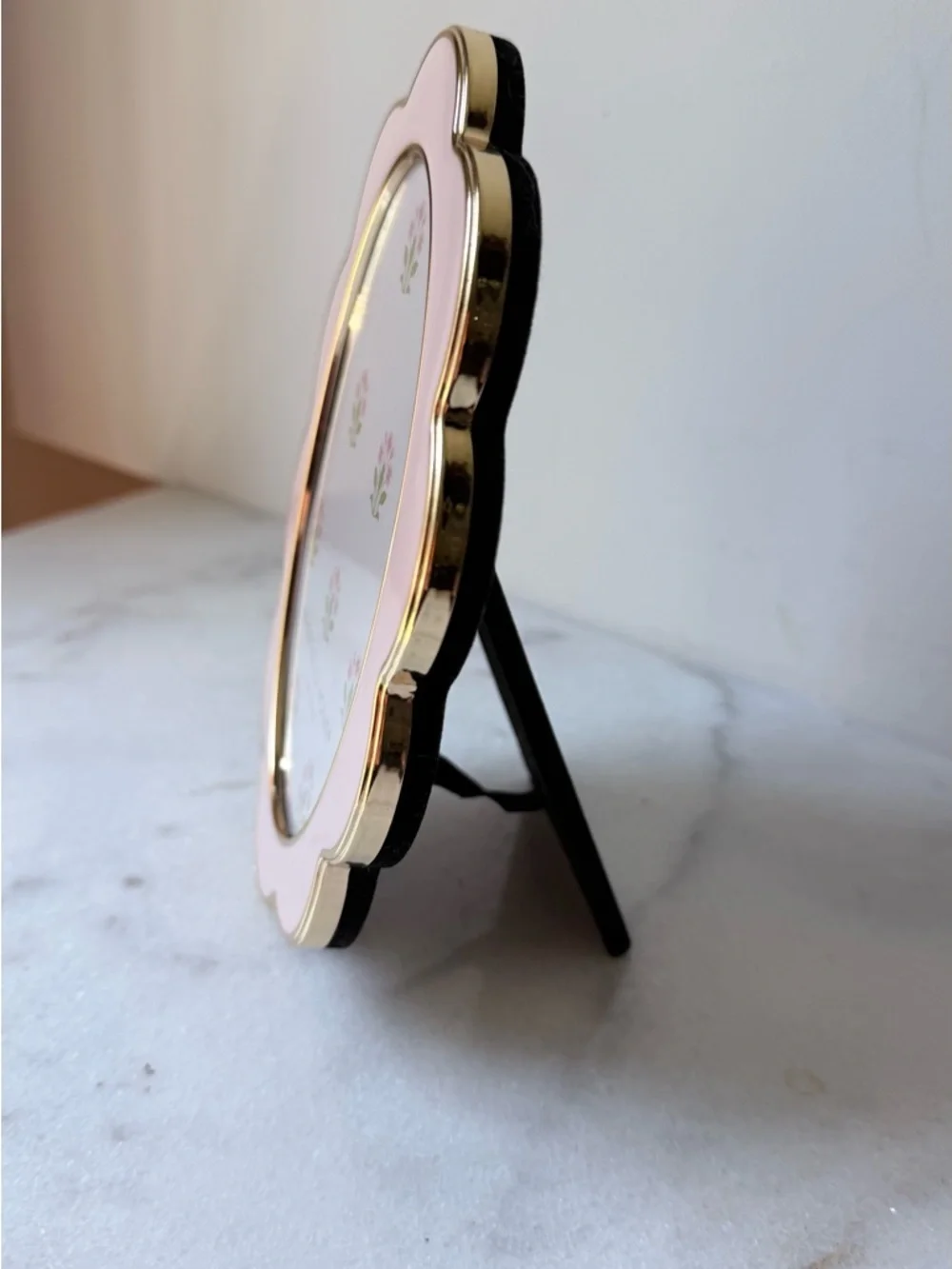 Sheffield Home Pink Scalloped Oval Frame with Gold Trim